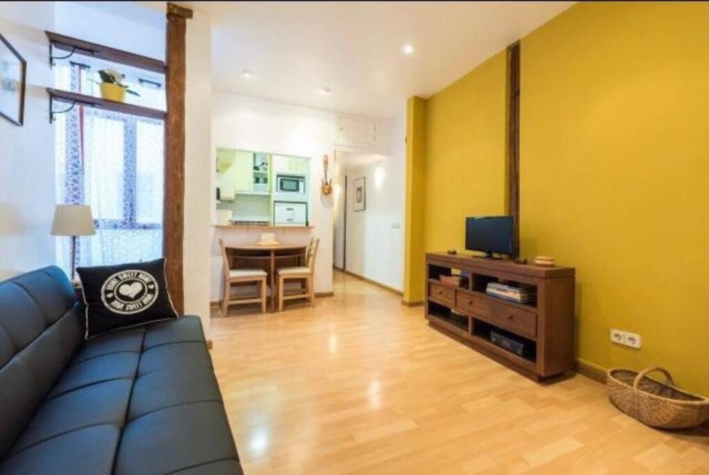 Luminoso Apartamento En Lavapies-Tirso De Molina Madrid Exterior photo